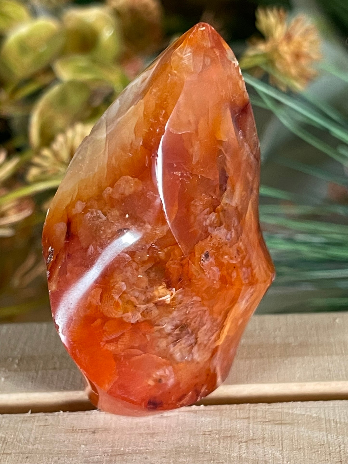 Carnilian Orange Agate Quartz Natural Earth Mined Crystal Polished Flame Stone - 93g