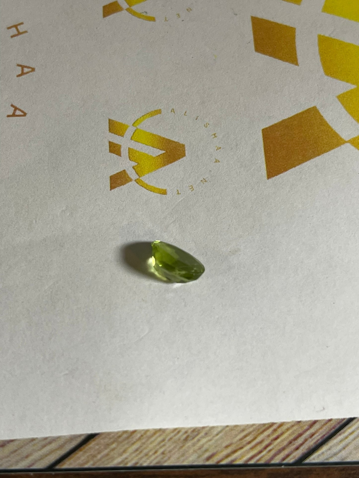 Faceted Peridot - Natural Earth Mined Oval Cut - 1pc - 2.10Ct