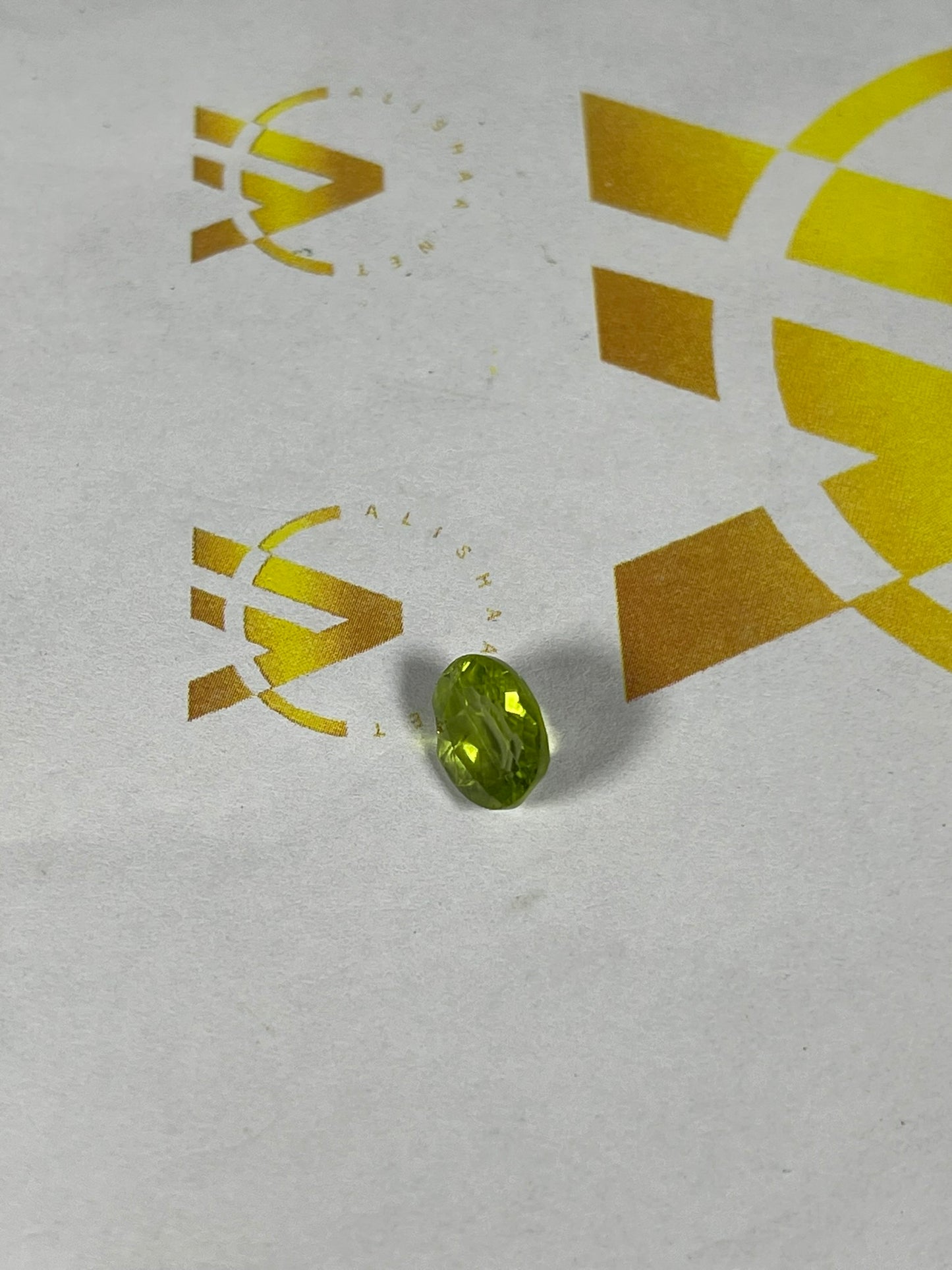 Faceted Peridot - Natural Earth Mined Oval Cut - 1pc - 2.10Ct