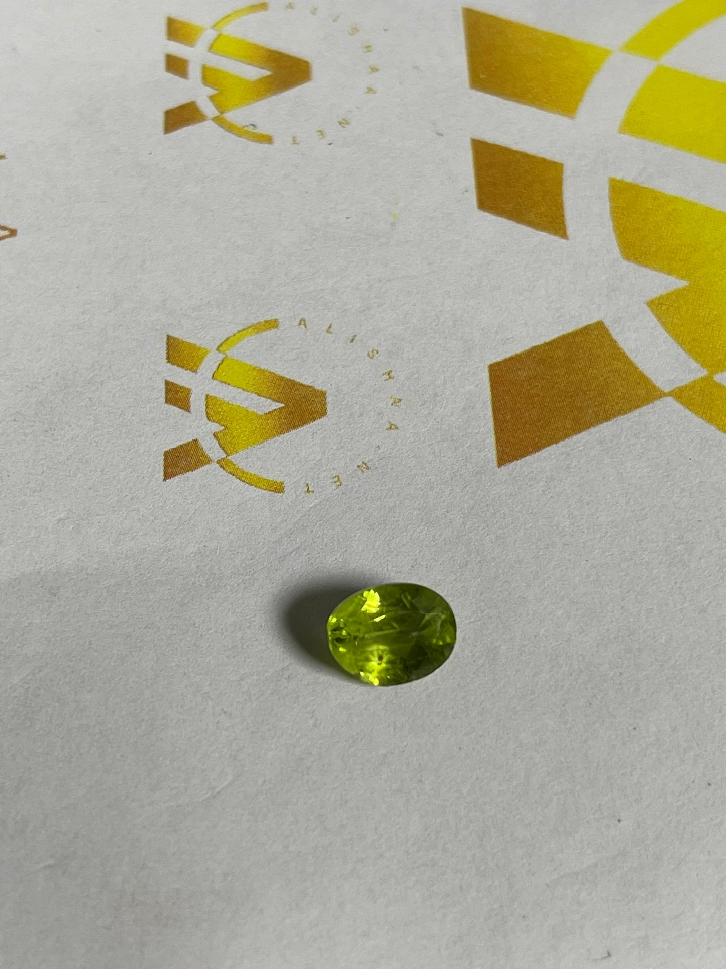 Faceted Peridot - Natural Earth Mined Oval Cut - 1pc - 2.10Ct