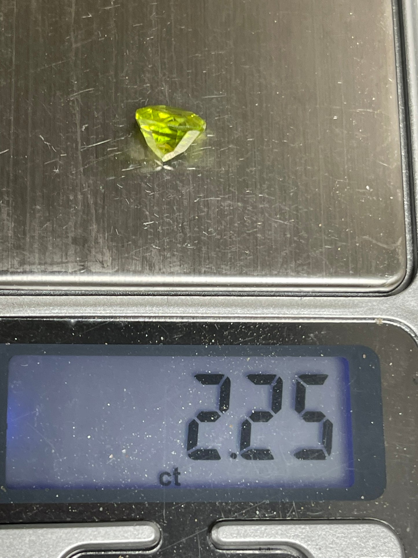 Faceted Peridot - Natural Earth Mined Round Cut - 1pc - 2.25Ct