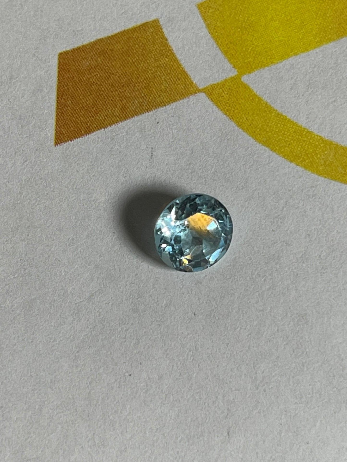 Faceted Aquamarine - Natural Light Blue VVS Round Cut - 1pc Stone - 1.55Ct TW