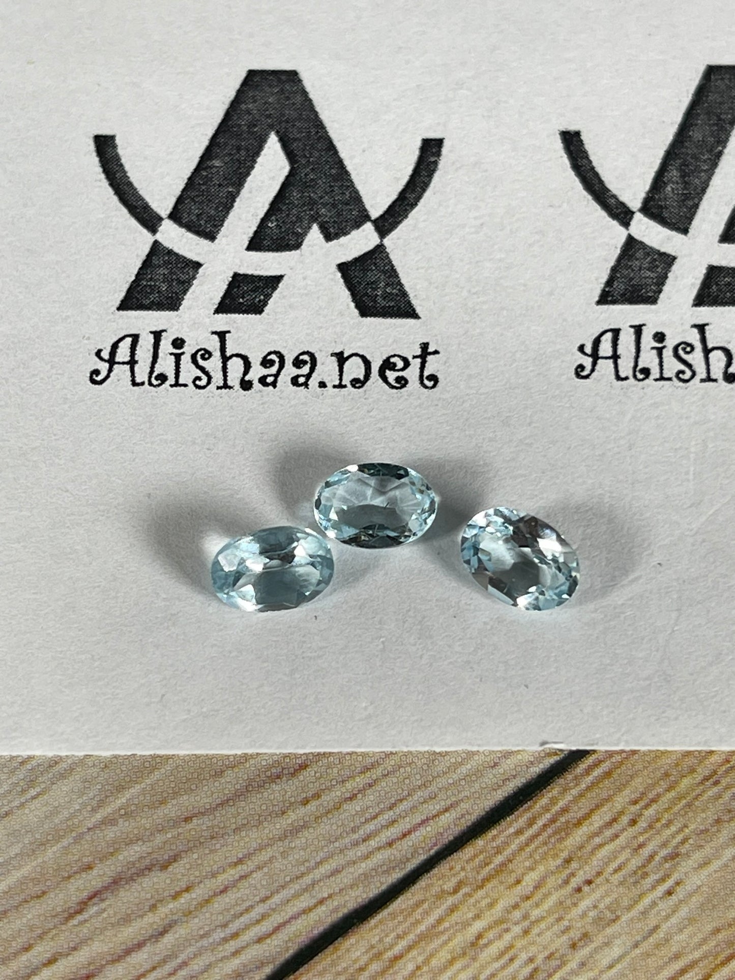 Faceted Aquamarine - Natural Light Blue VVS Oval Cut - 3pc Set Stone - 2.70Ct TW