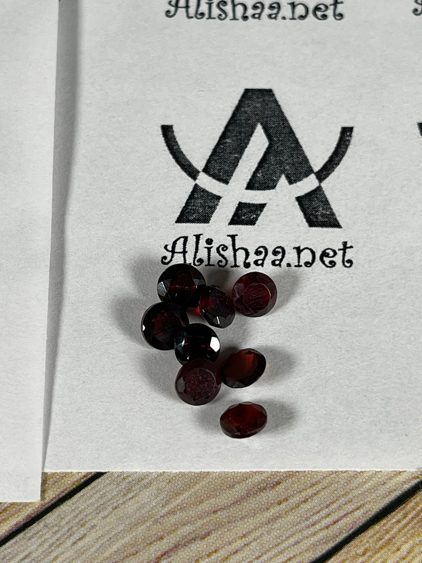 Faceted Red Garnet- Natural Dark Red VVS Round Cut - 8pc Stone Set- 4.85Ct TW