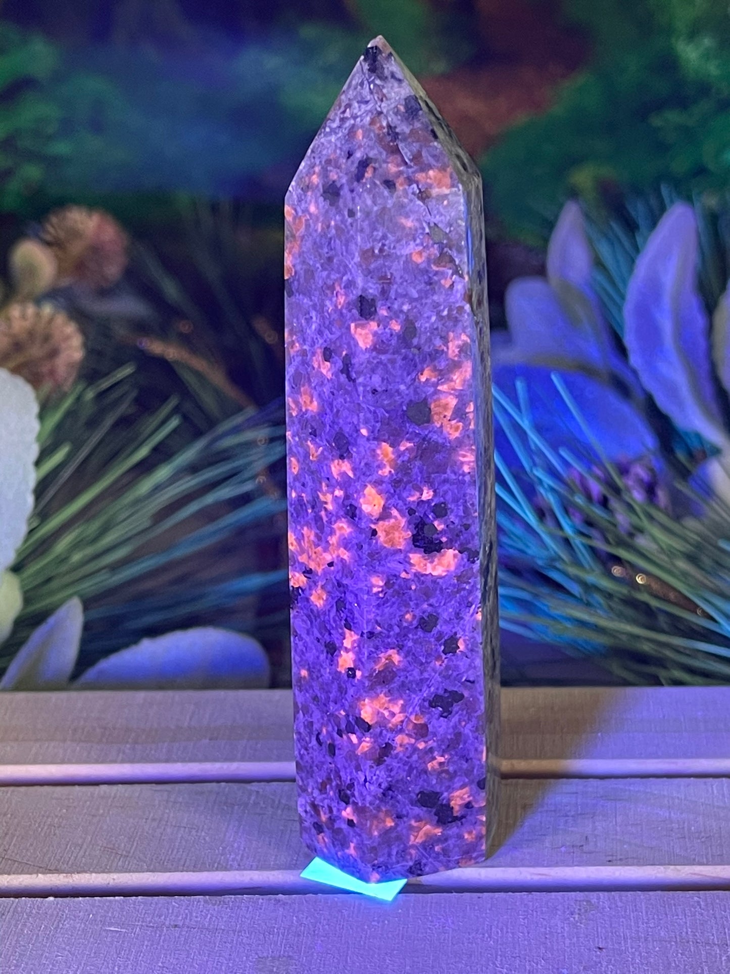 Tower - Yooperlite FireStone Jasper Natural Stone Quartz Crystal Obelisk Point - 112g