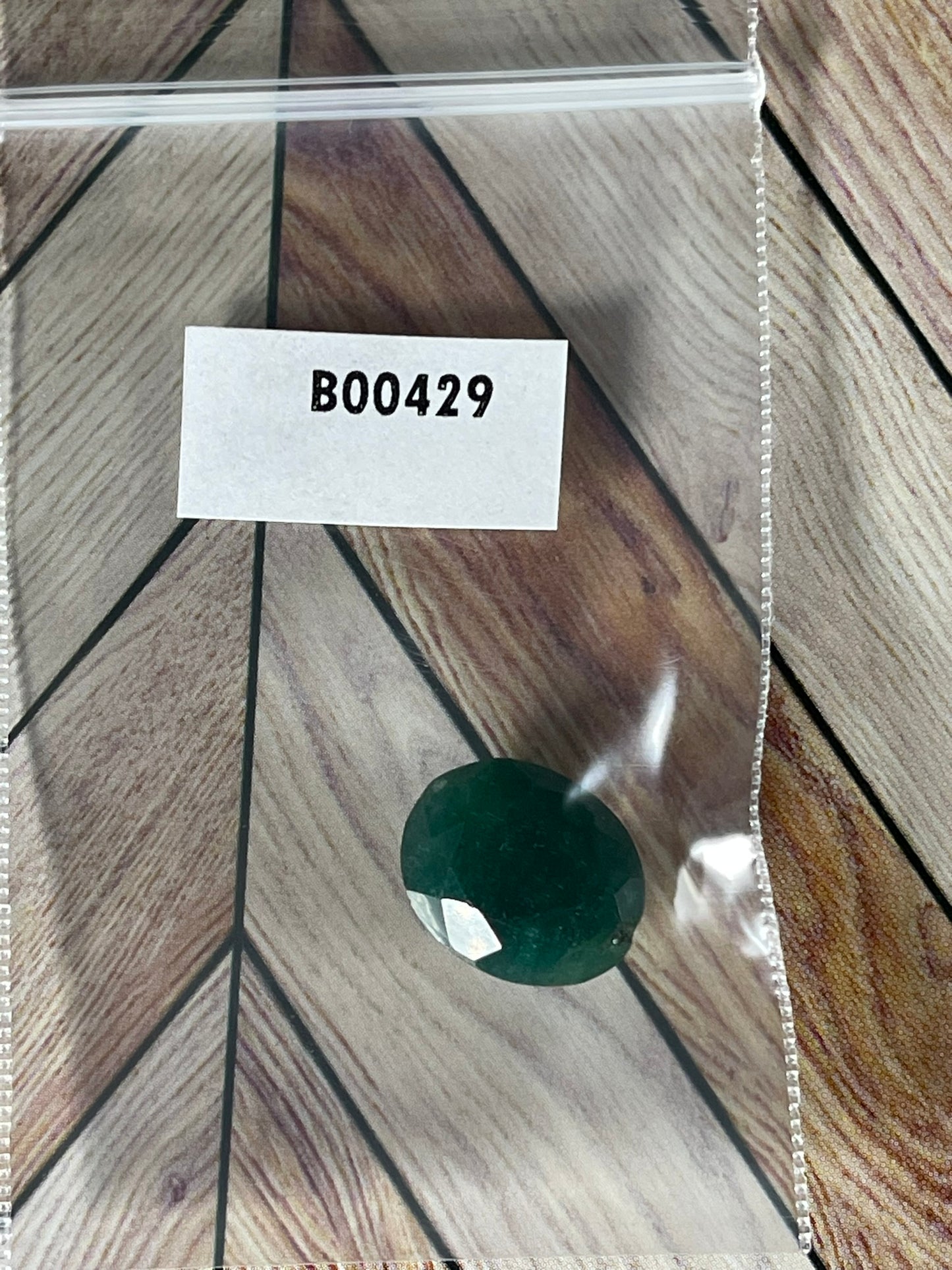 Faceted Emerald - Natural Loose Gemstone Oval Cut  - 10Ct