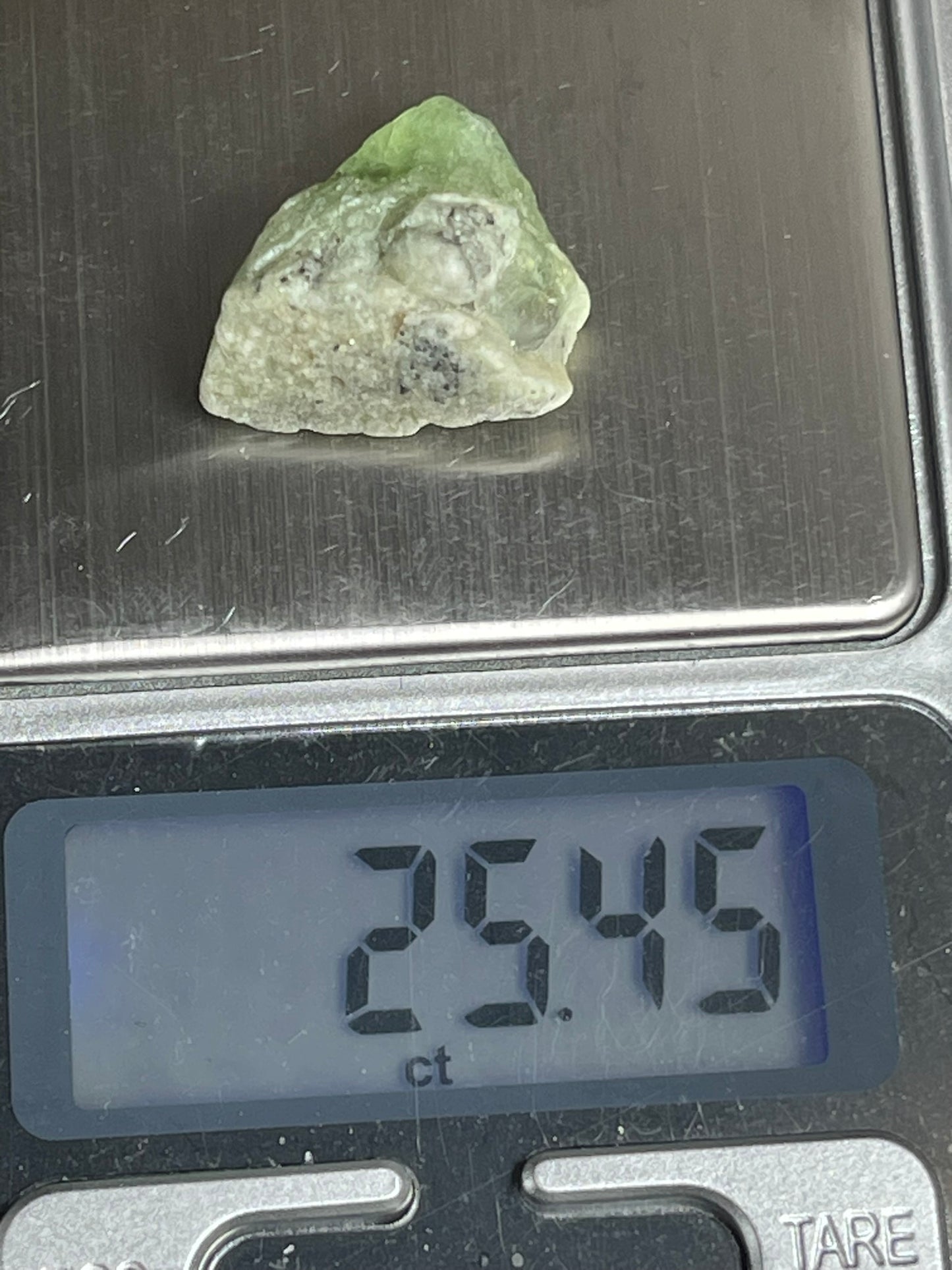 Rough Peridot - 100% Natural Earth Mined Crystal for Making Jewelry Cutting - 25.45Ct